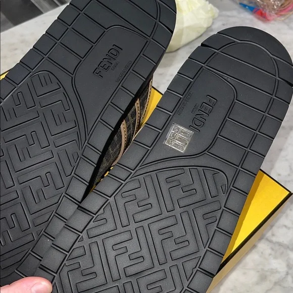 Fendi Men's Black and Brown Monogram Loafers - Picture 7 of 10